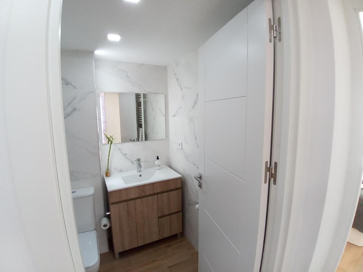 Piso Reconquista Apartment Овиедо Екстериор снимка