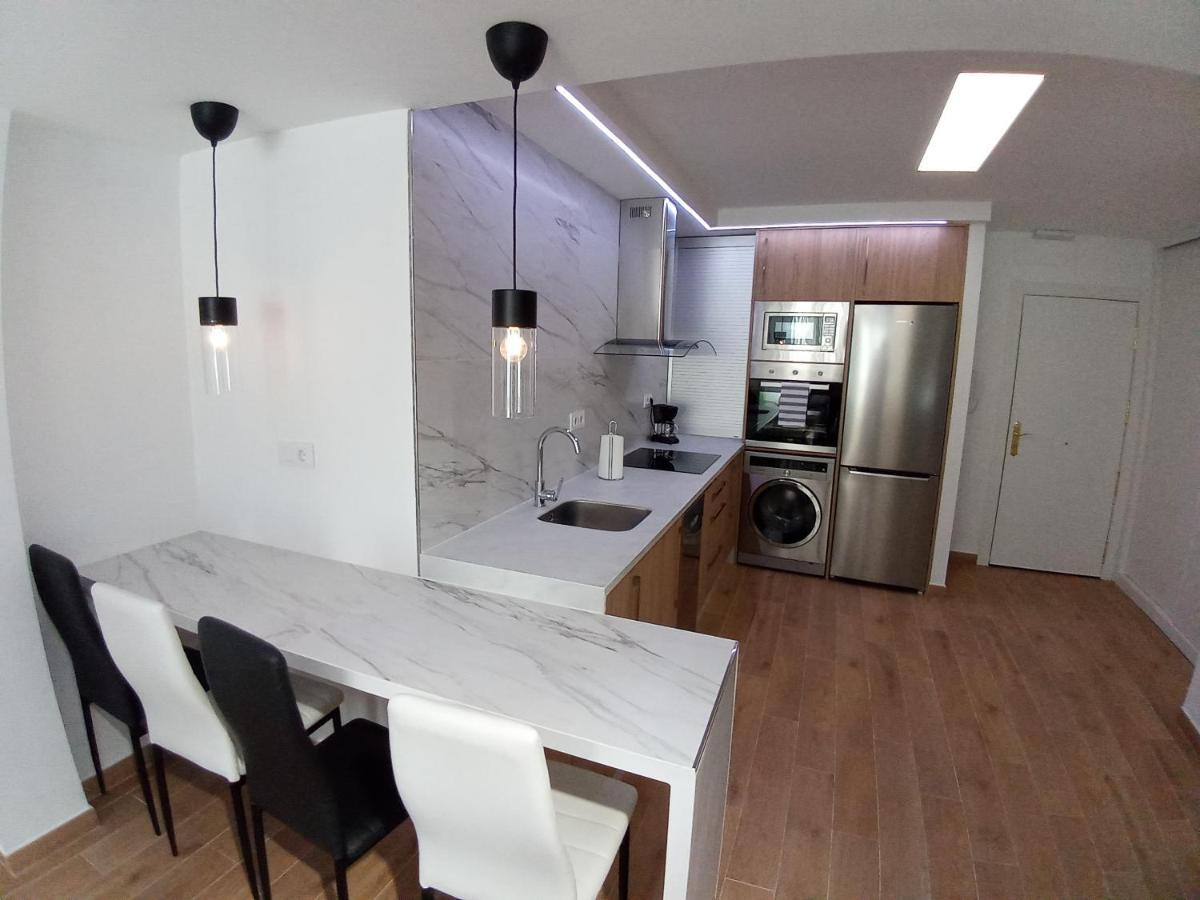 Piso Reconquista Apartment Овиедо Екстериор снимка